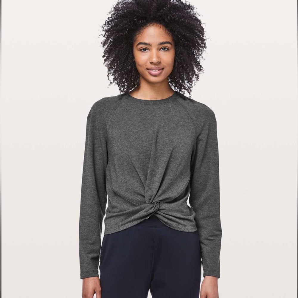 LULULEMON 🍋 tuck and gather pull over heathered mod black NWOT